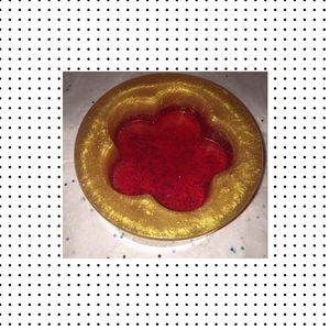 Golden 🌺 flower ashtray